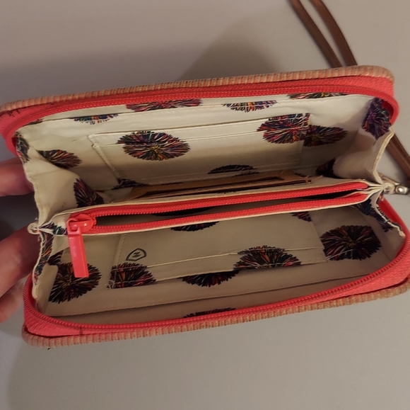 Vera Bradley embroidered desert theme with cactus and owl wristlet wallet - Picture 8 of 12